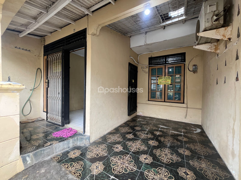 Perumahan Dukuh Zamrud Blok I8 No.10