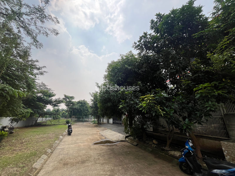 Perumahan Kemang Pratama Blok CB No.26