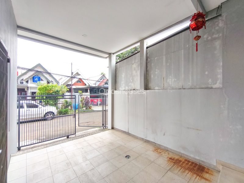 Graha Raya Cluster Bougenvile Loka Blok N6-15