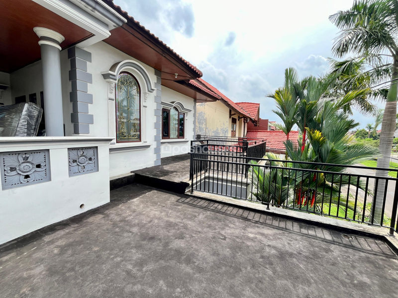 Perumahan Kemang Pratama Blok H11A