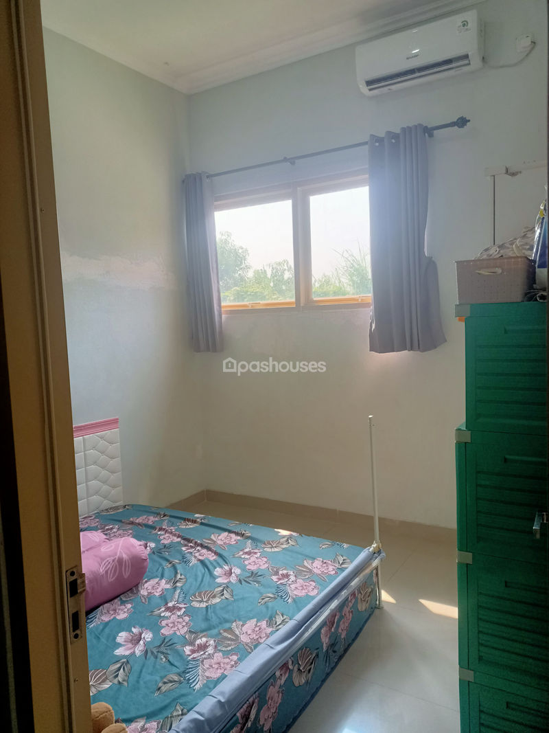 Perumahan Diamond Hills Blok E No.21