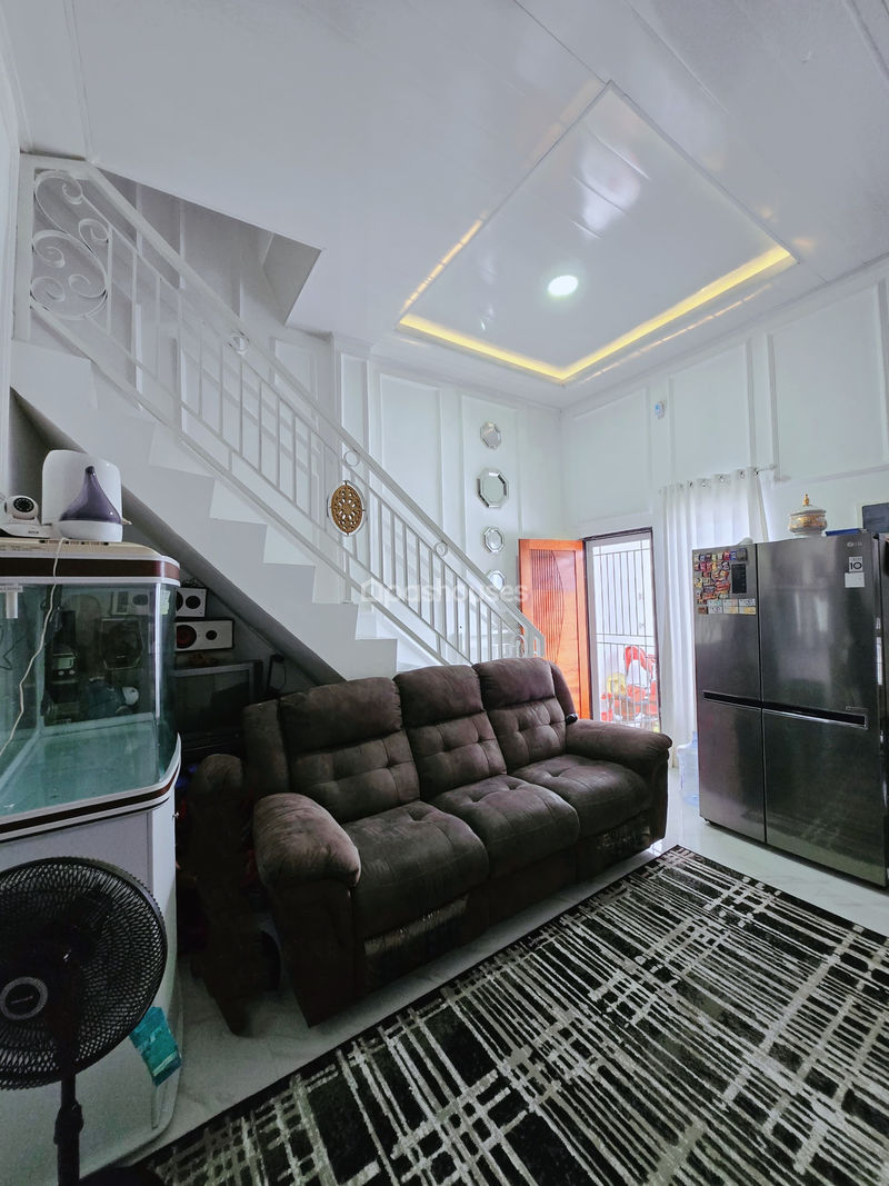 Graha Raya Cluster Verina Blok J