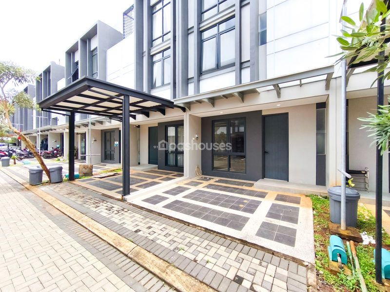 Latinos Business District BSD City Blok B12 No.5