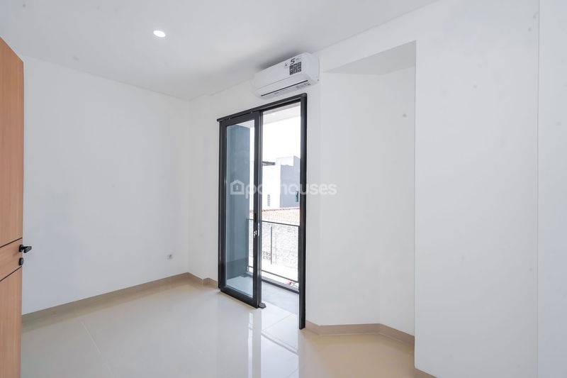 Jalan Haji Dedet Depok