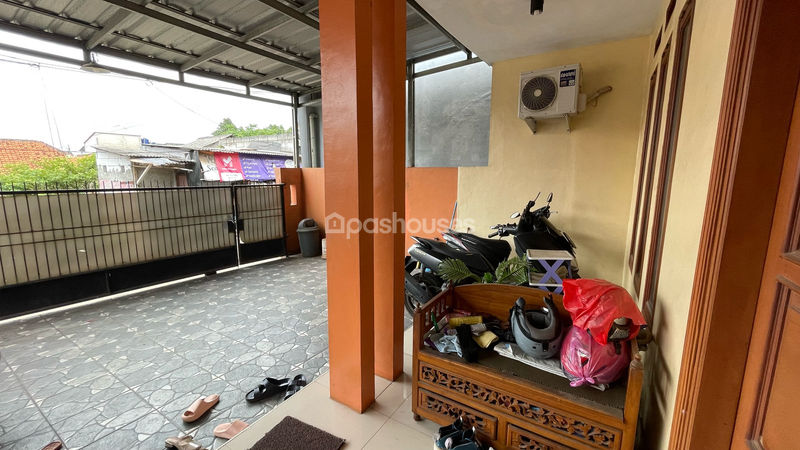 Jalan Kampung Galuga Tangerang
