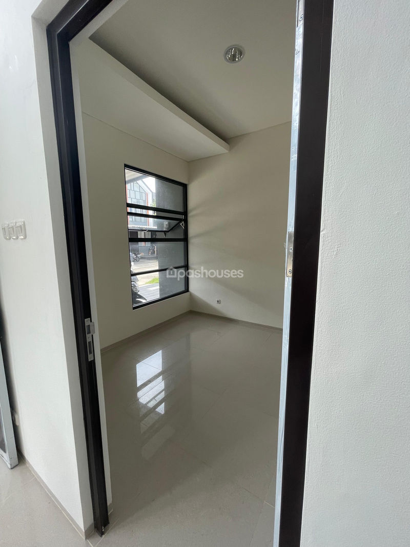 Golden Park 3 Cluster Athena Blok J10