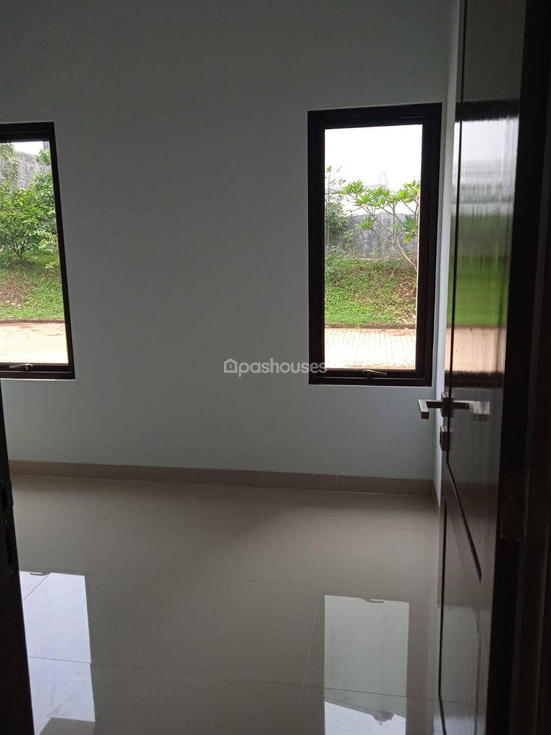 Perumahan Sawangan Green Park Blok E1 No.4