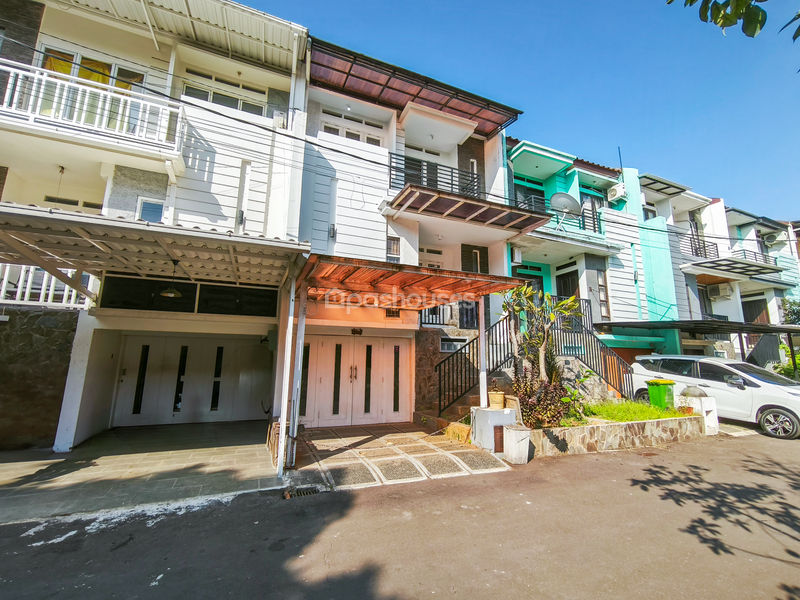 Perumahan Cyber Orchid Town House