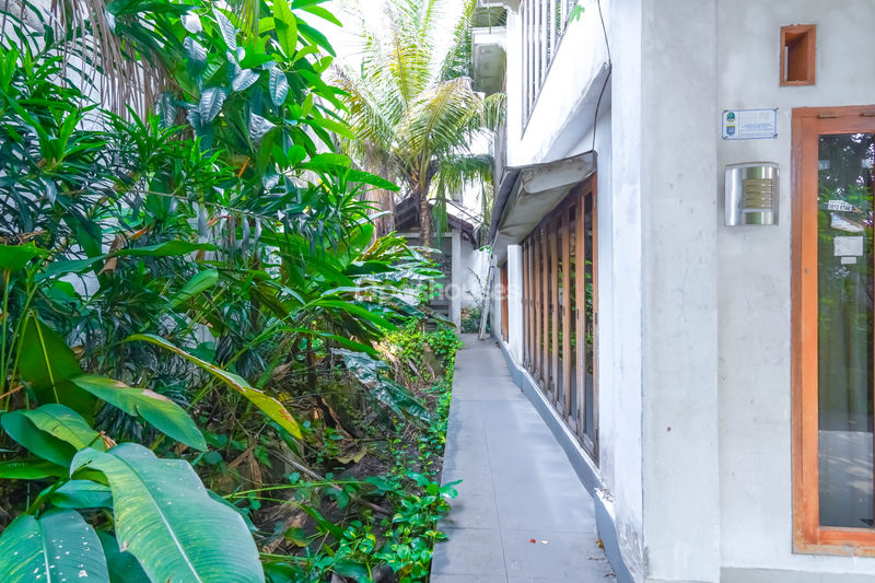 Jalan Raya Depok Sawangan