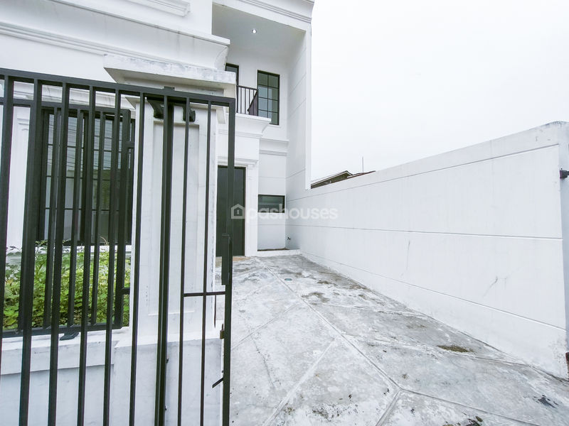 Jalan Raya Cijahe