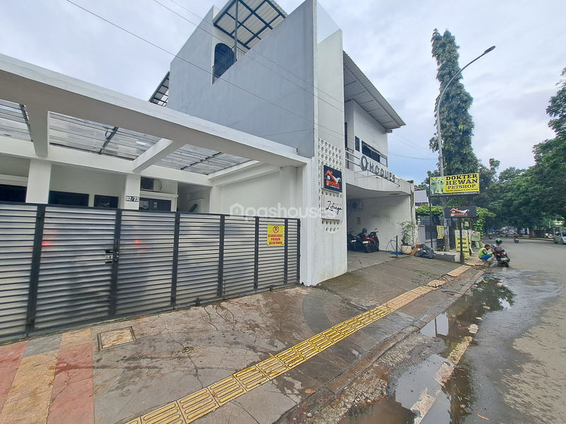 Kencana Loka BSD Sektor 12.3 Blok O2 No.23