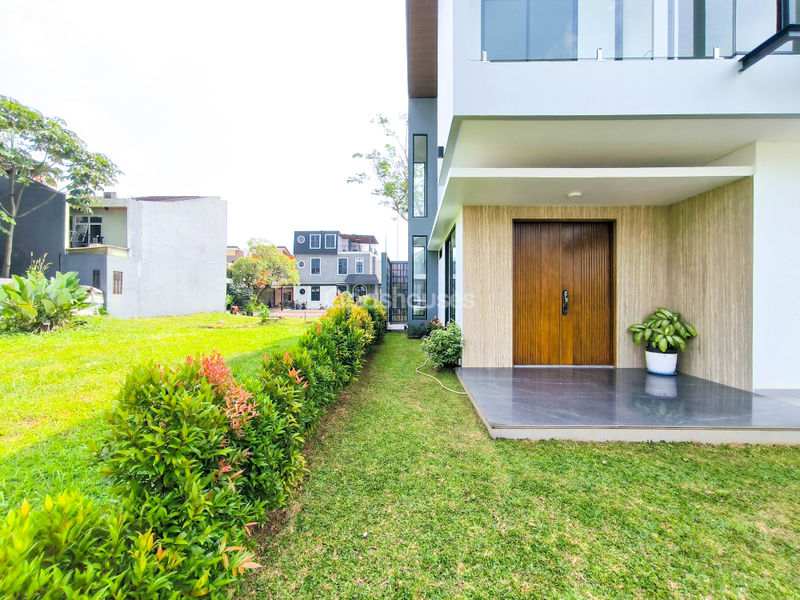 The Icon BSD Cluster Cosmo