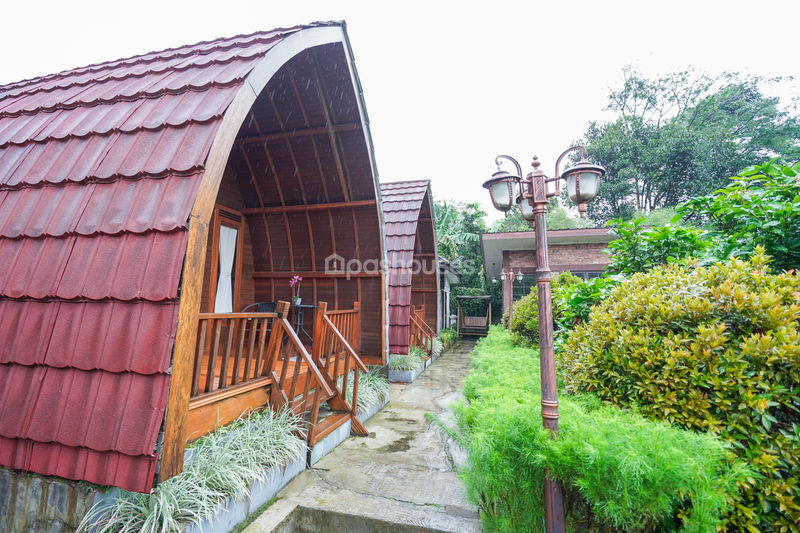 Villa Saung Ibu Bogor