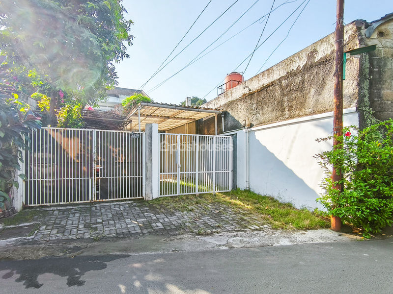 Jalan Tana Cimo