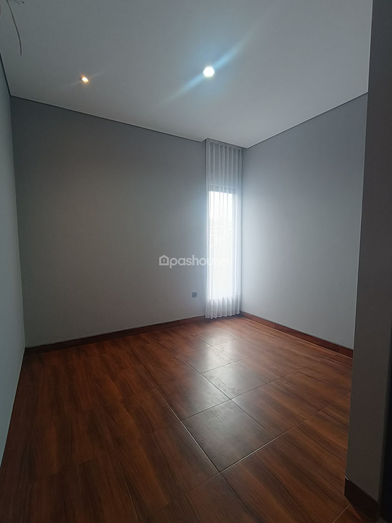 Kencana Loka BSD Blok K4 No.34