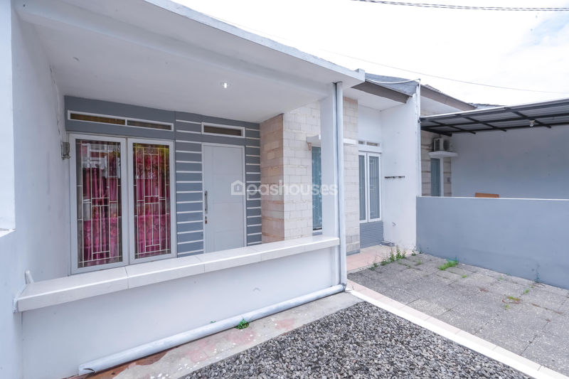 Permata Cimanggis Cluster Mutiara Blok C5 No.17