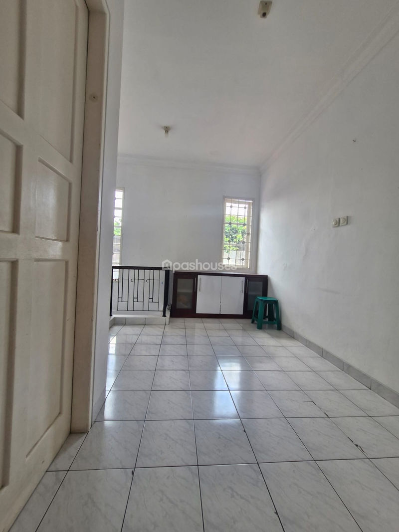 Legenda Wisata Zona Picasso Blok K19