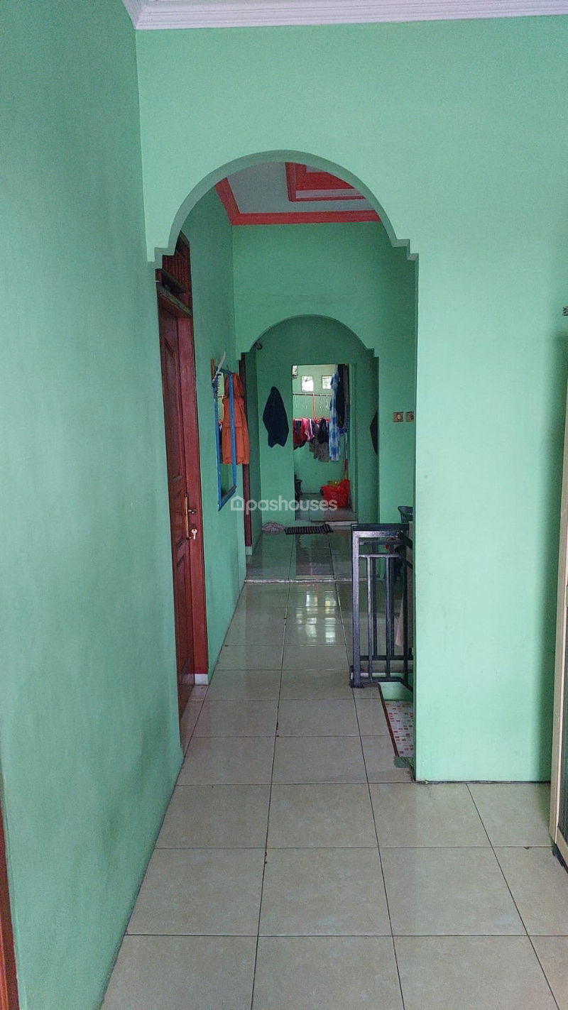 Jalan Kramat Barat Jakarta Timur