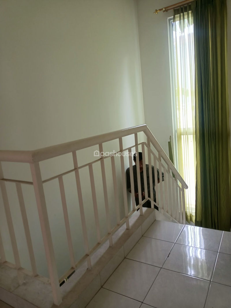 Kota Wisata Cluster Ottawa Blok UC1 No.8