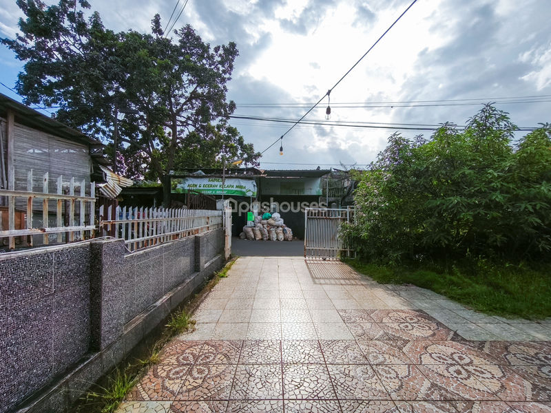 Jalan Ciwaringin No.16 Bogor