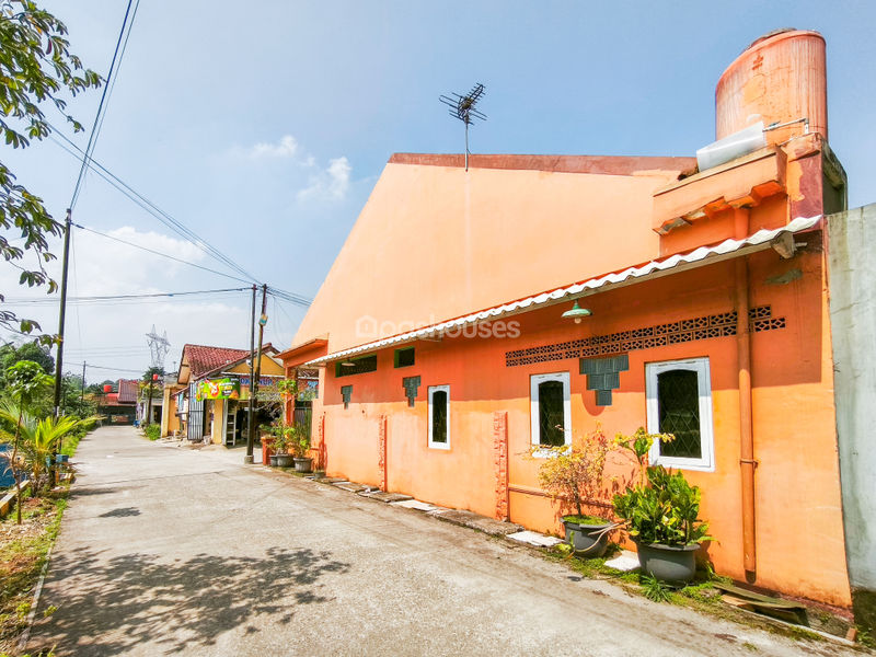 Perumahan Bumi Insani Blok B1 No.11