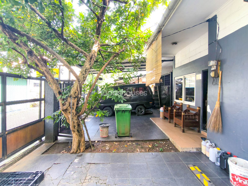 Jalan Tenggiri D4