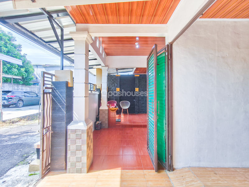 Perum Bukit Kayu Manis Blok A1 No.8