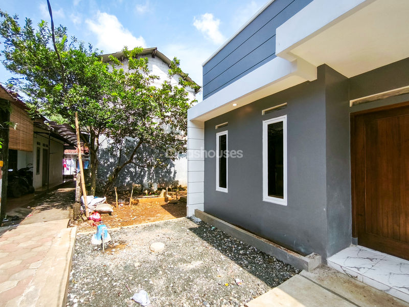 Jalan Raden Khanafiah No.123A