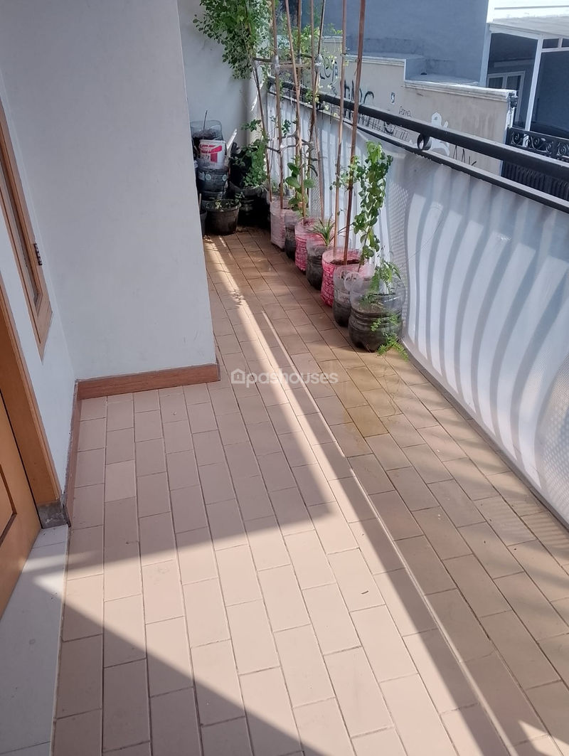 Jalan Cendana Depok