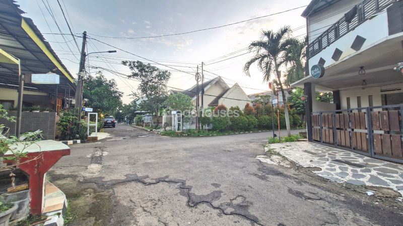 Jalan Nilam Blok O No.14