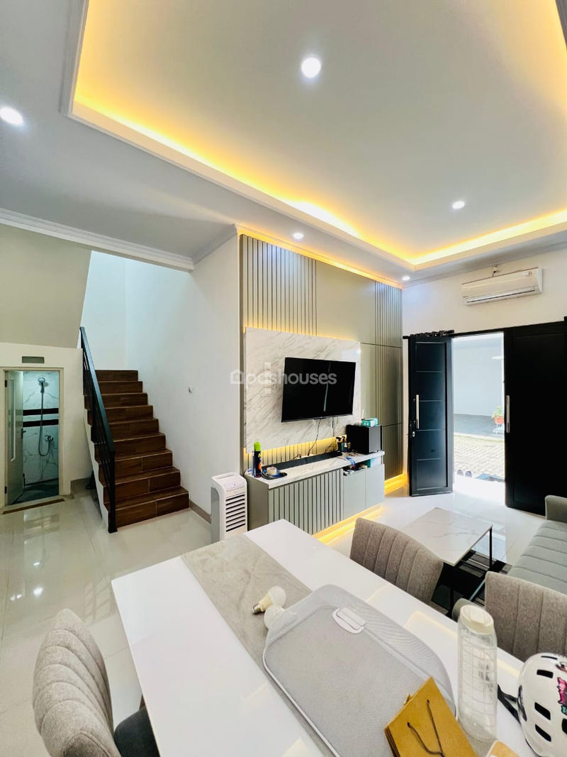 Perumahan Casa 9 Cilandak No.2