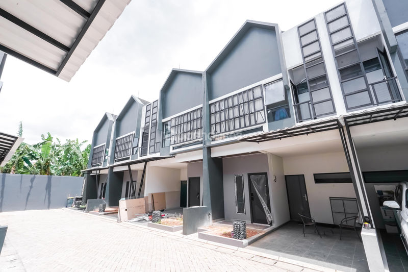 Perumahan Granada Residence No.7