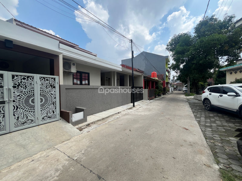 Perumahan Mutiara Gading Timur Blok B1