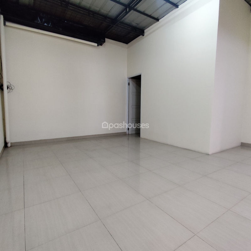 Perumahan Duta Garden Cluster Beverly Hills Blok E4 No.40