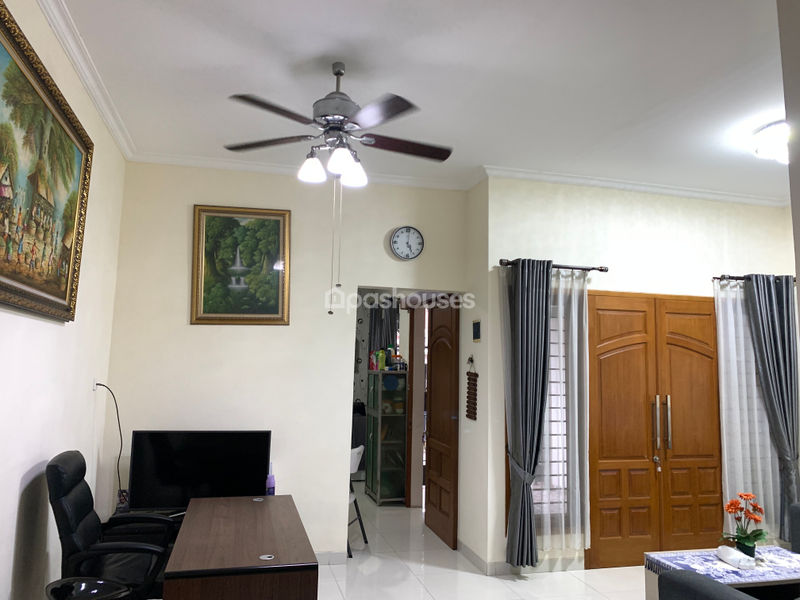 Graha Raya Cluster Flamboyan Loka Blok F17 No.12