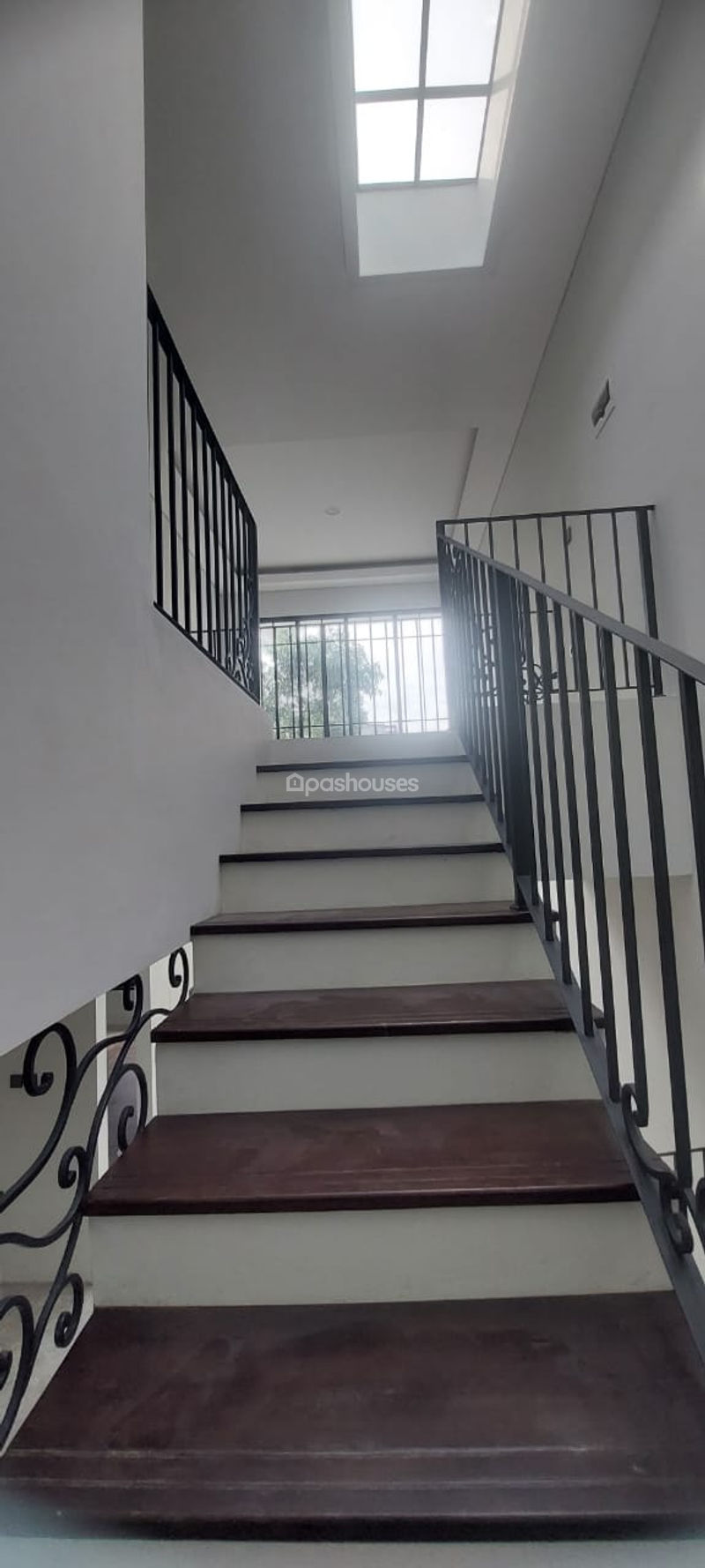 Komplek Megapolitan Cinere Blok J No.291B