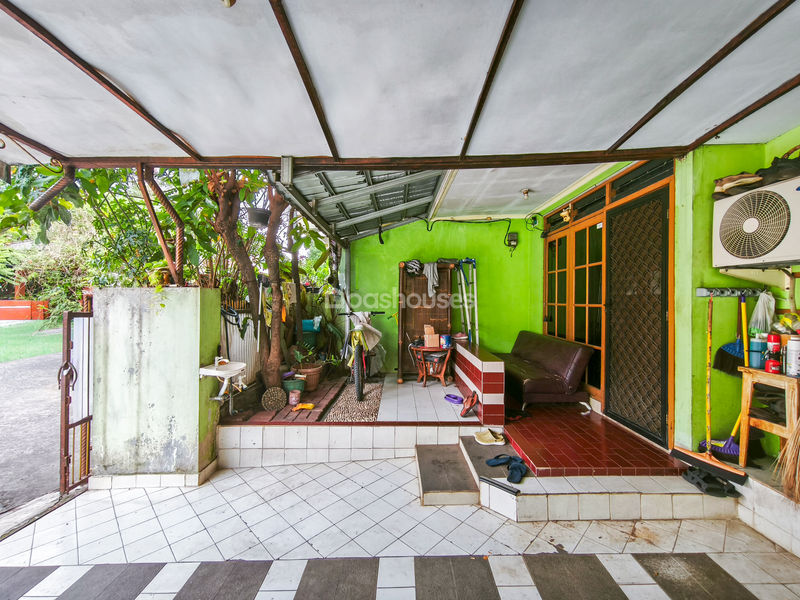 Komplek Pondok Cibubur Blok C3 No.24