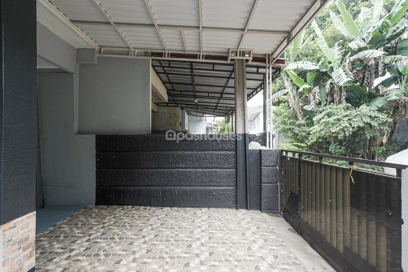 Jalan Mustika Ratu II Blok A