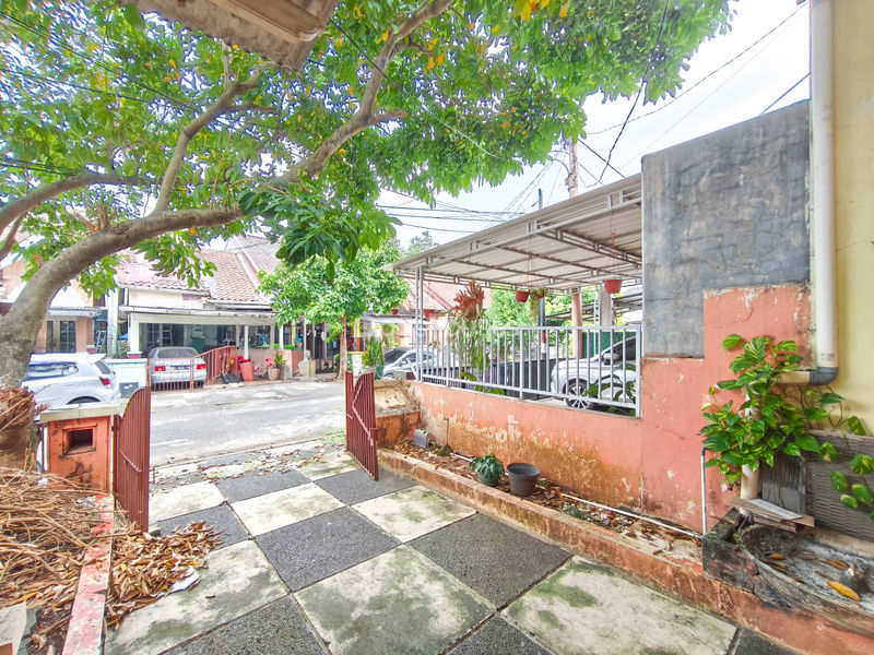 Perumahan Villa Dago Pamulang Blok C5/12A