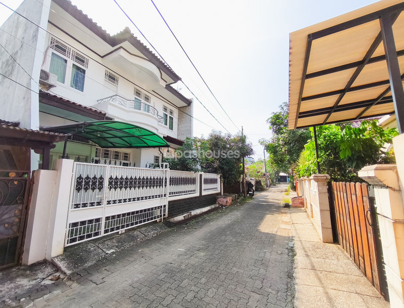 Jalan Kepodang Bekasi