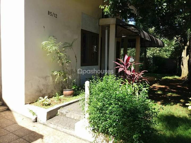 Villa Inti Persada Cluster The Regent Blok B5
