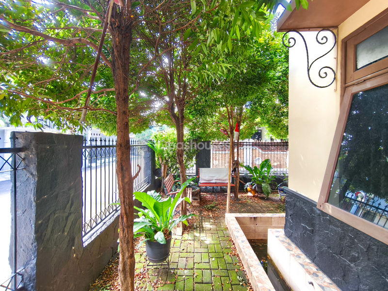 Jalan Alam Cirendeu Blok T11 No.9