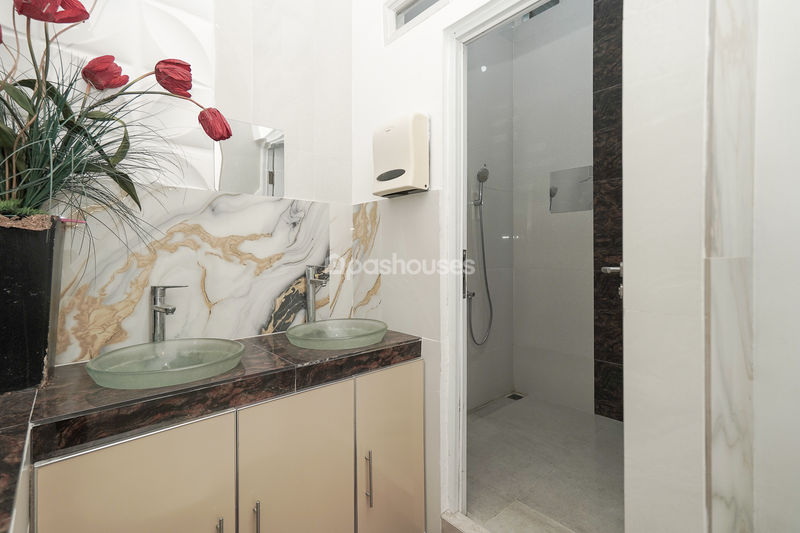Perumahan Mediterania Regency Cikunir