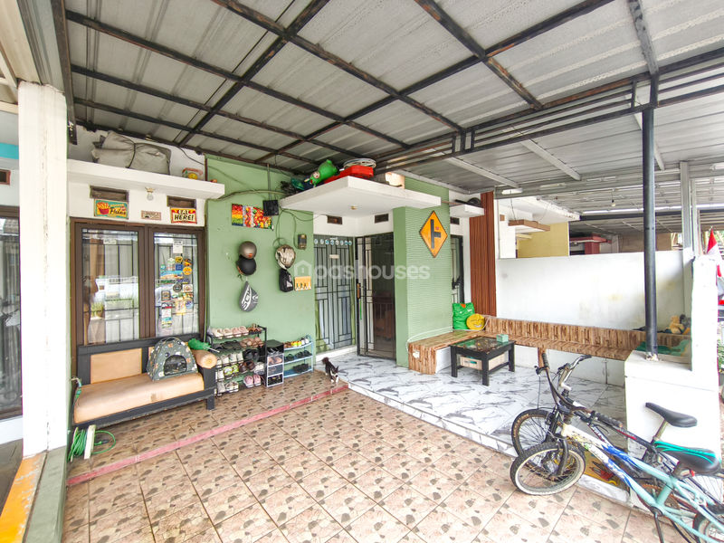 Graha Raya Cluster Verina Blok L No.32