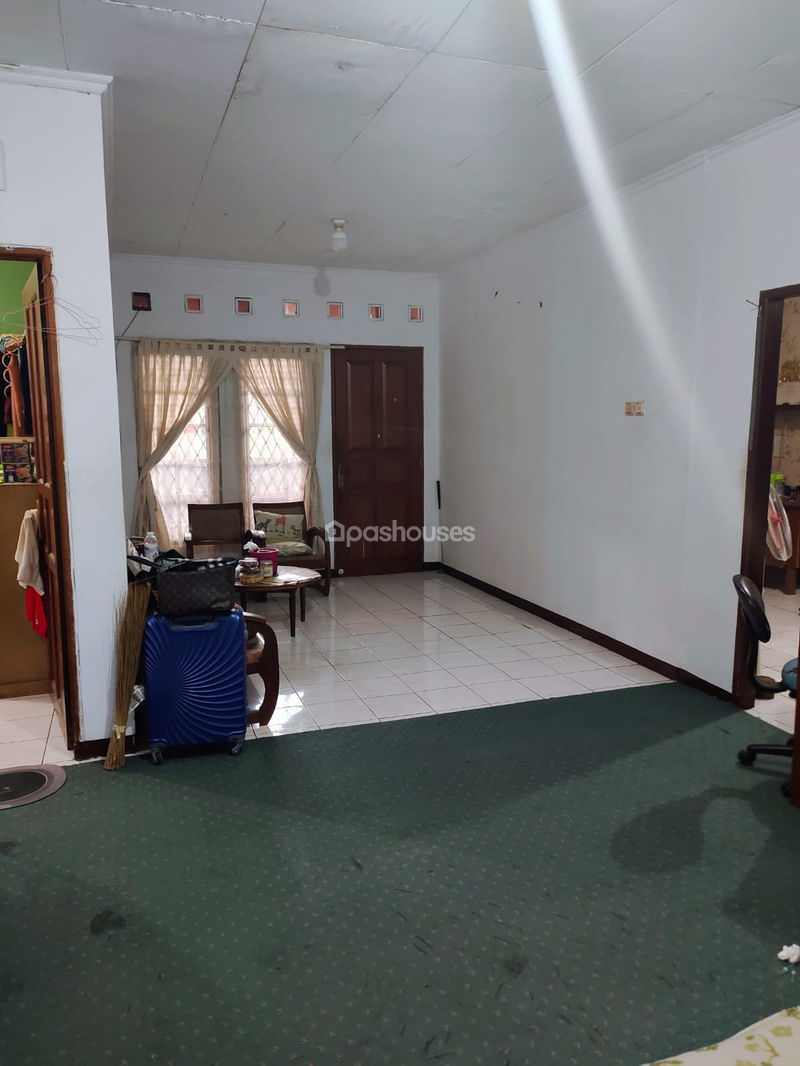 Kebun Raya Residence Blok J No.45