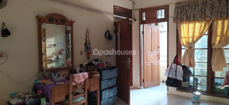 Komplek Keuangan Blok C No.65