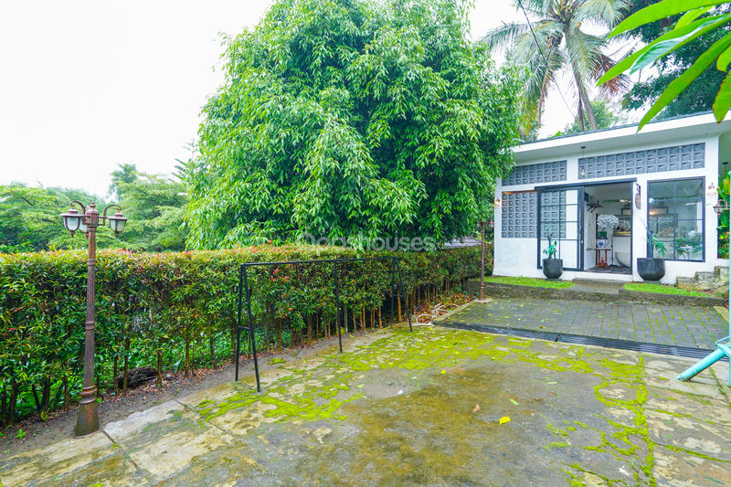 Villa Saung Ibu Bogor