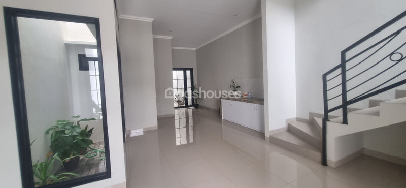 Komplek Megapolitan Cinere Blok J No.334 