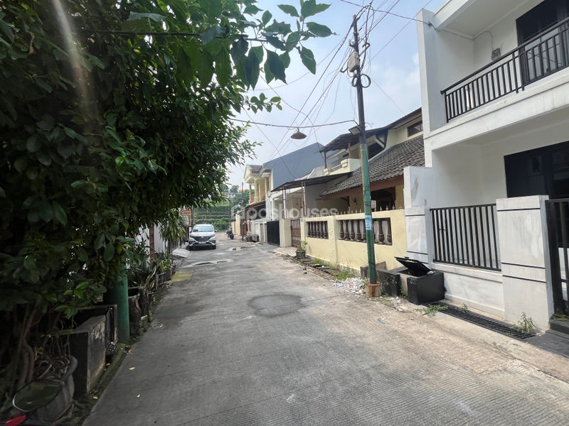 Perum Pondok Cikunir Indah No.7