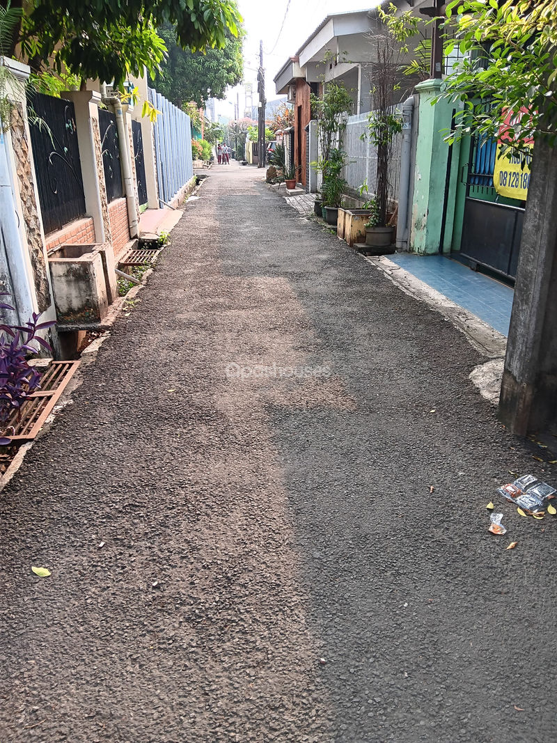 Perumahan Pondok Kopi Blok Z6 No.8